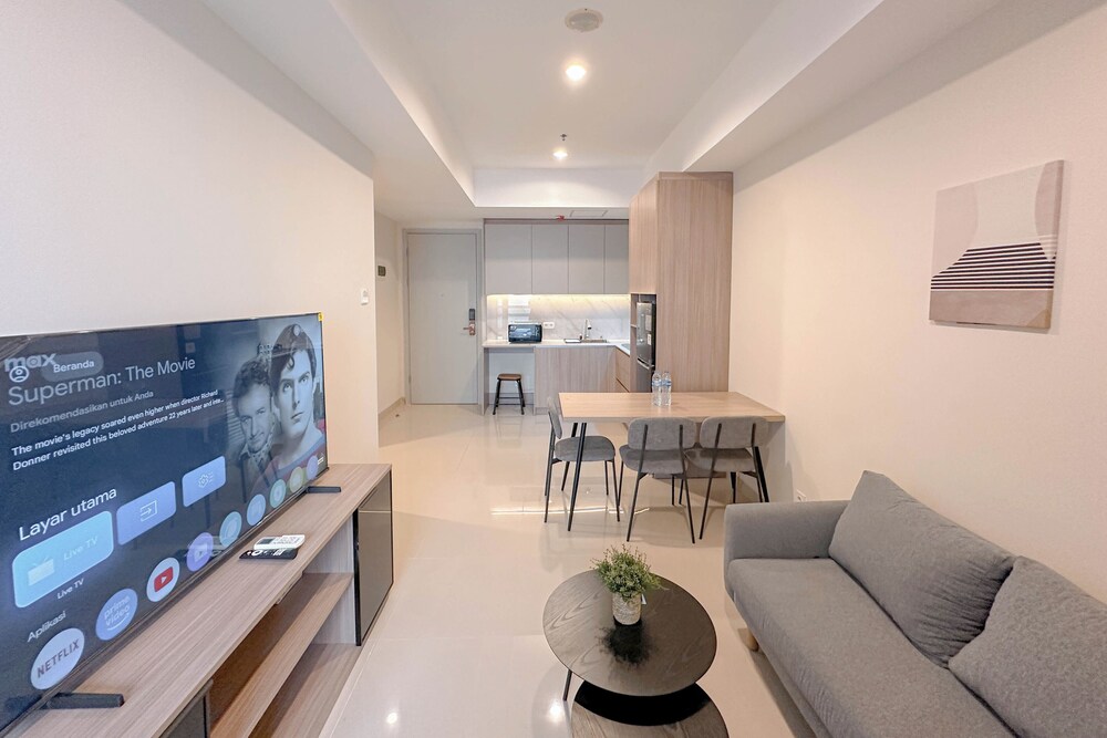 Stunning And Simply 2Br At Grand Sungkono Lagoon Apartment