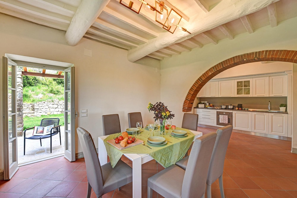 Amazing Panoramic Villa La Poggiola