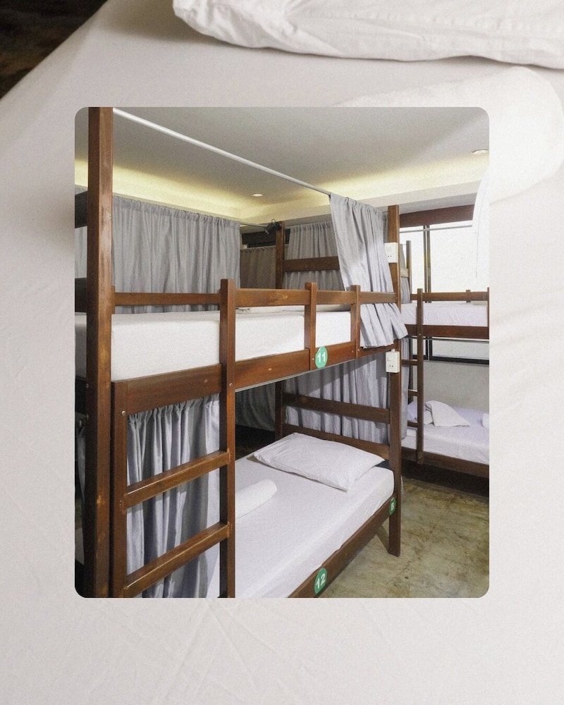 Teofel Hostel by Hiverooms