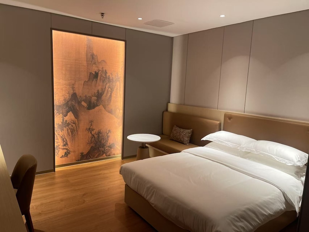 T3E JOY REST LOUNGE