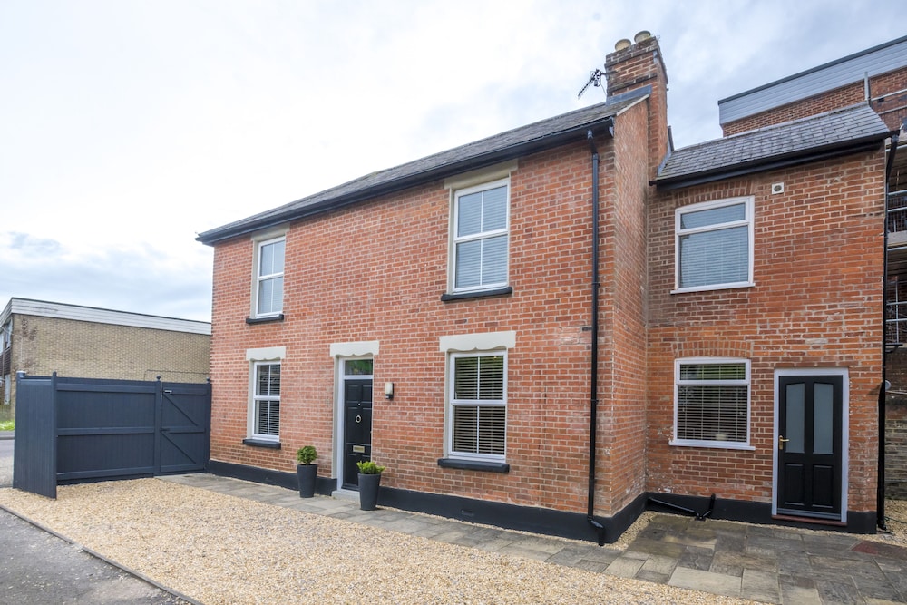 Blackfriars Cottage