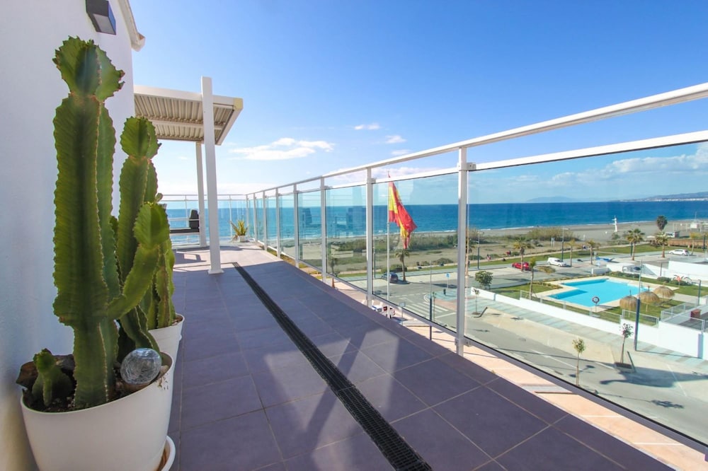 Atico Dunas Beach by At Home Costa del Sol