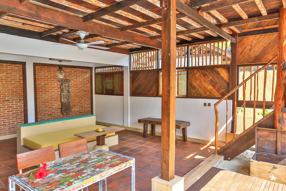 Apalagi Villas