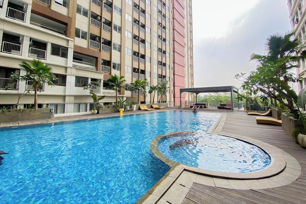 Simply Look Studio at LRT City Jatibening Apartment