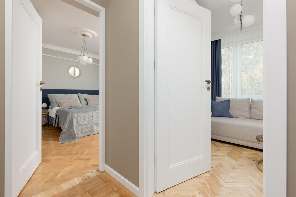 Apartment in the City Centre by Renters view 5