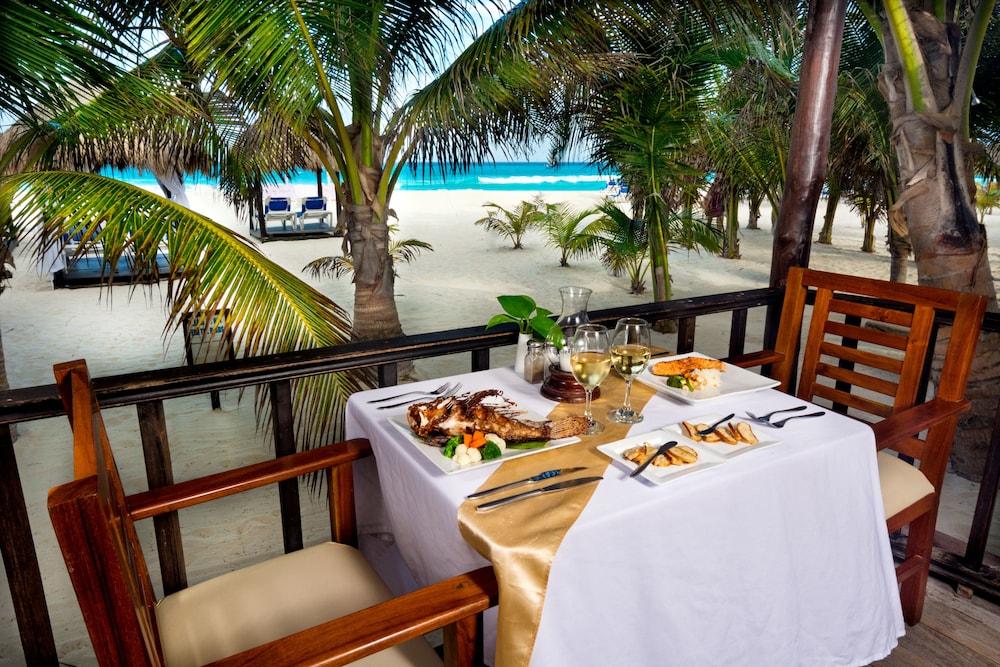 Flamingo Cancun All Inclusive 26