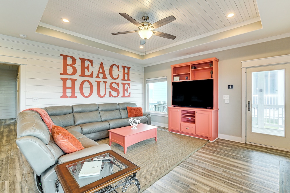 'the Beach House' Bolivar Peninsula Family Getaway