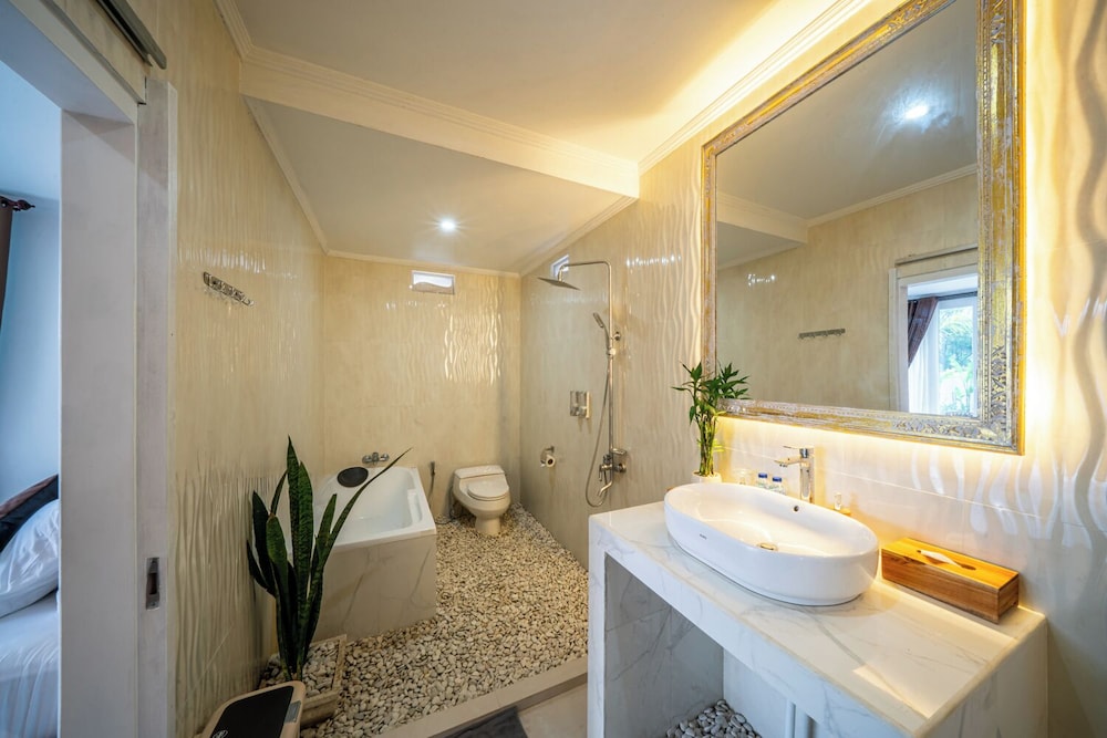 Hayana Villa