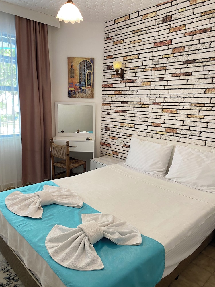 Maviay Adrasan Hotel