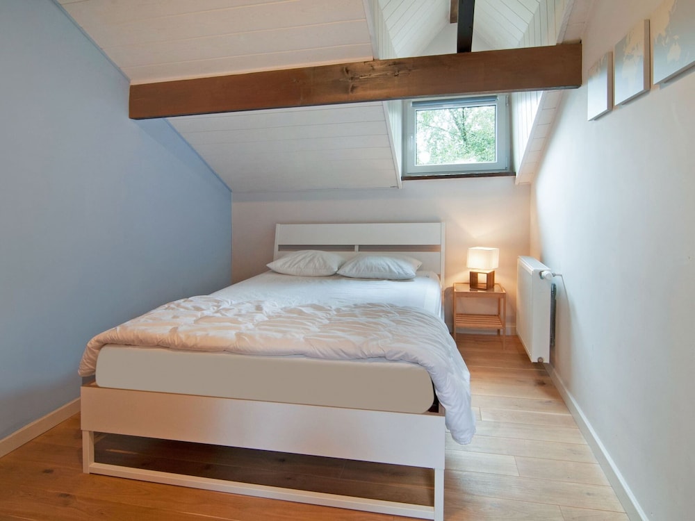 Scenic Stay in Xhoffraix view 3