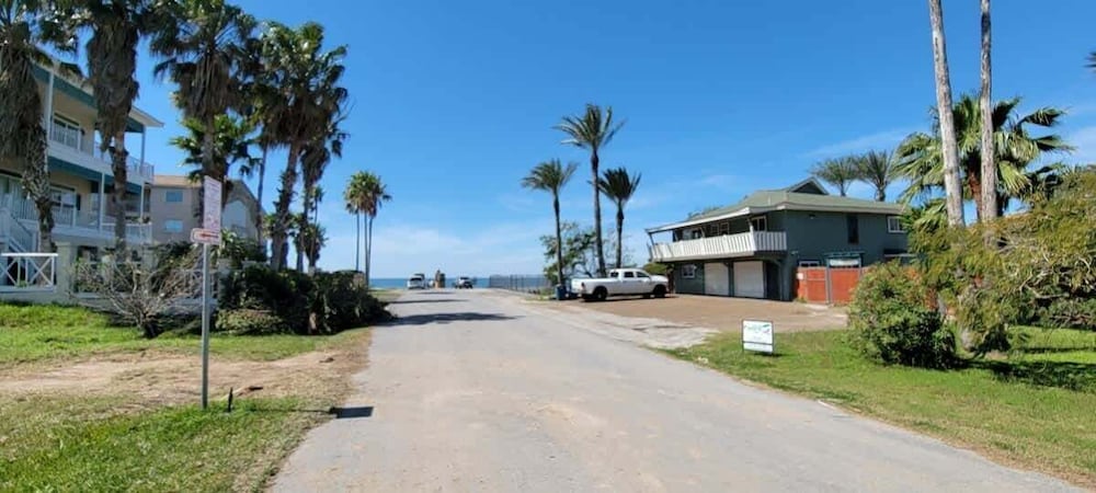 Bay View Great Deck Pool 2 Levels & 3 Bedr 3 Bedroom Condo