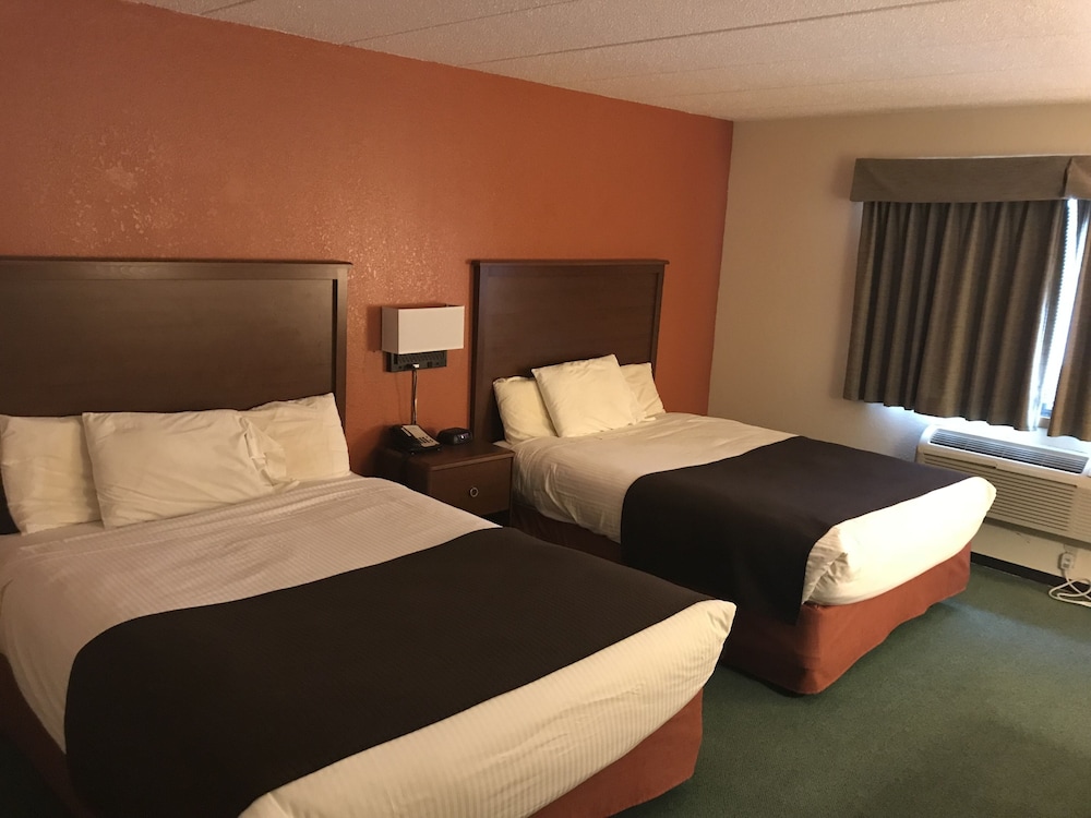 Northwoods Inn & Suites Blackduck view 2