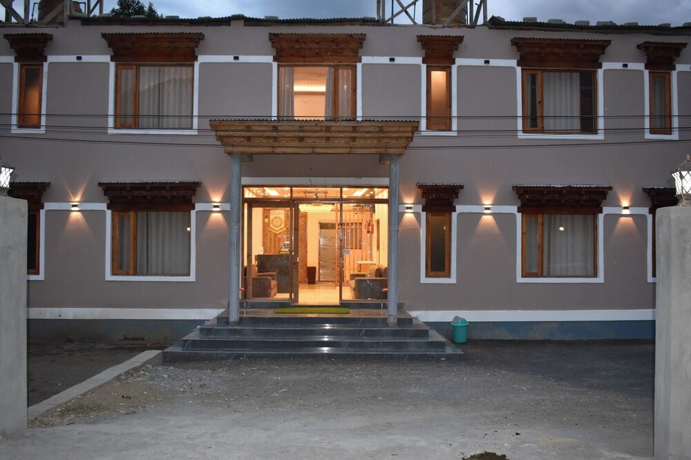 Hotel Stago Ladakh