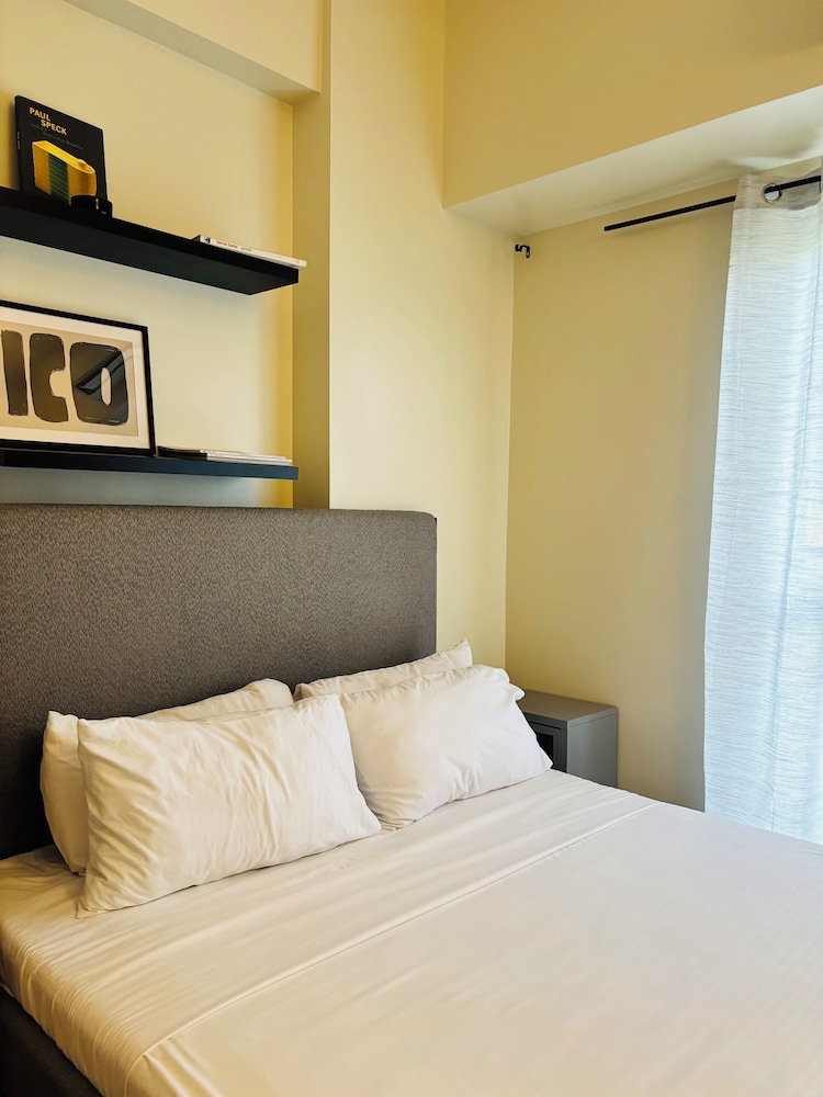 Nature Lovers' Paradise in Iloilo City - Cozy Condo Rental