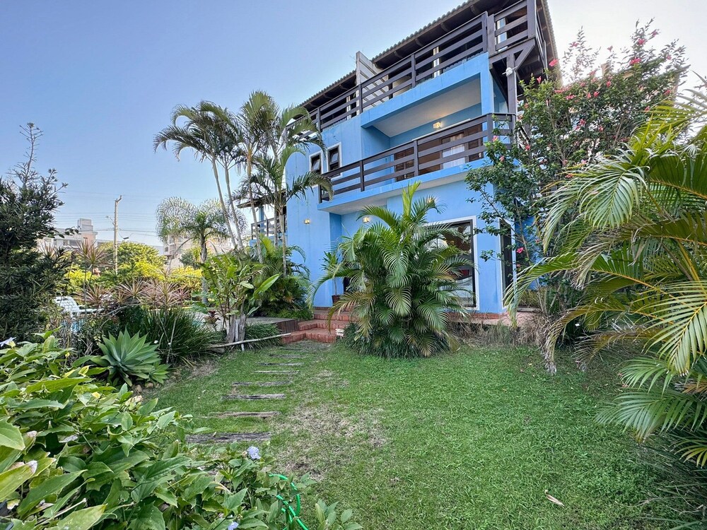 Casa com piscina Praia da Vila Nova