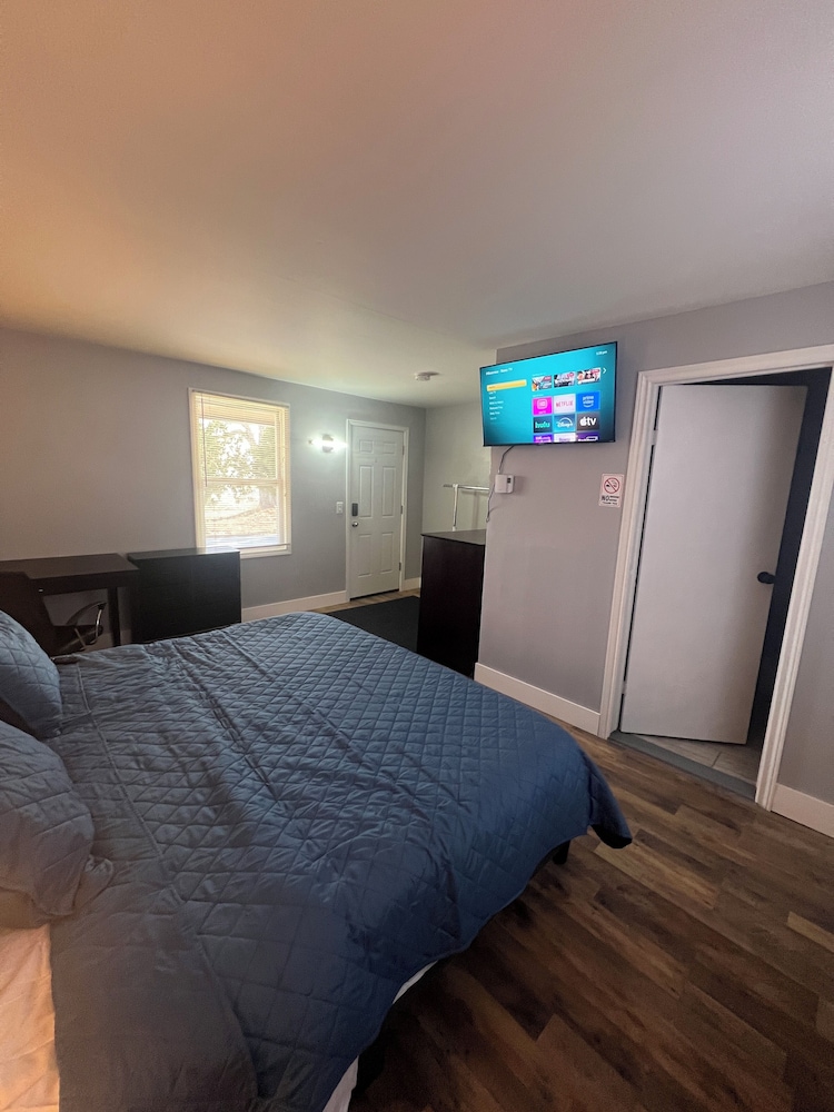 Nest Inn