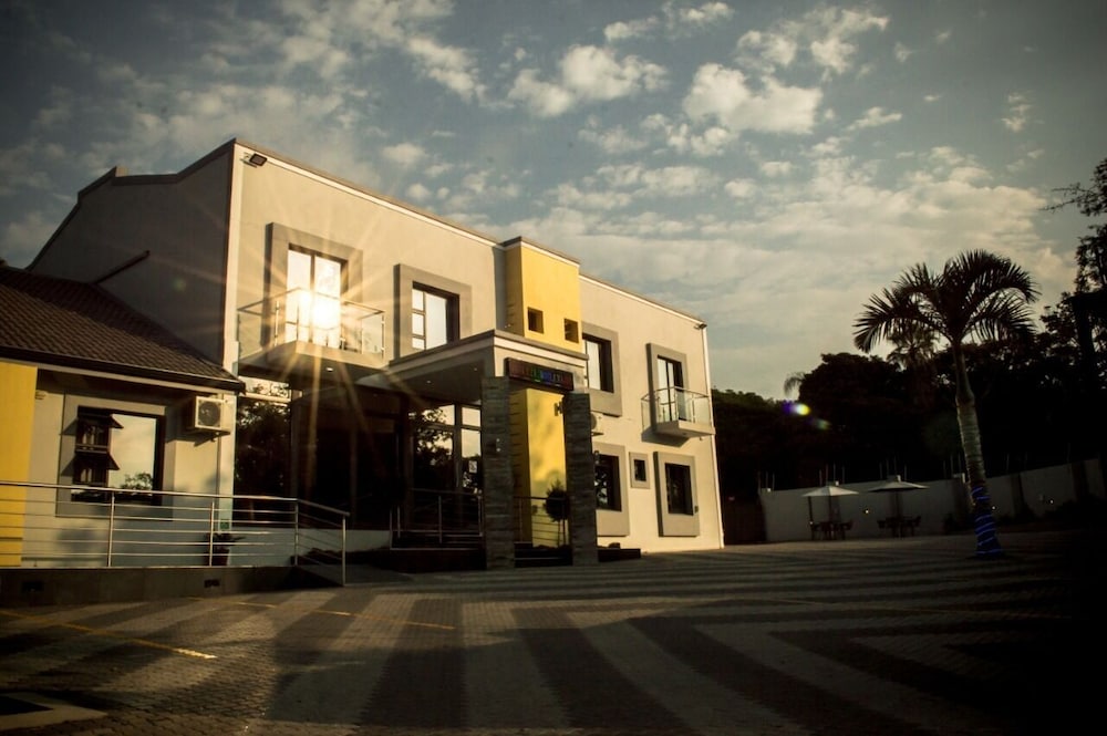 Photo 21