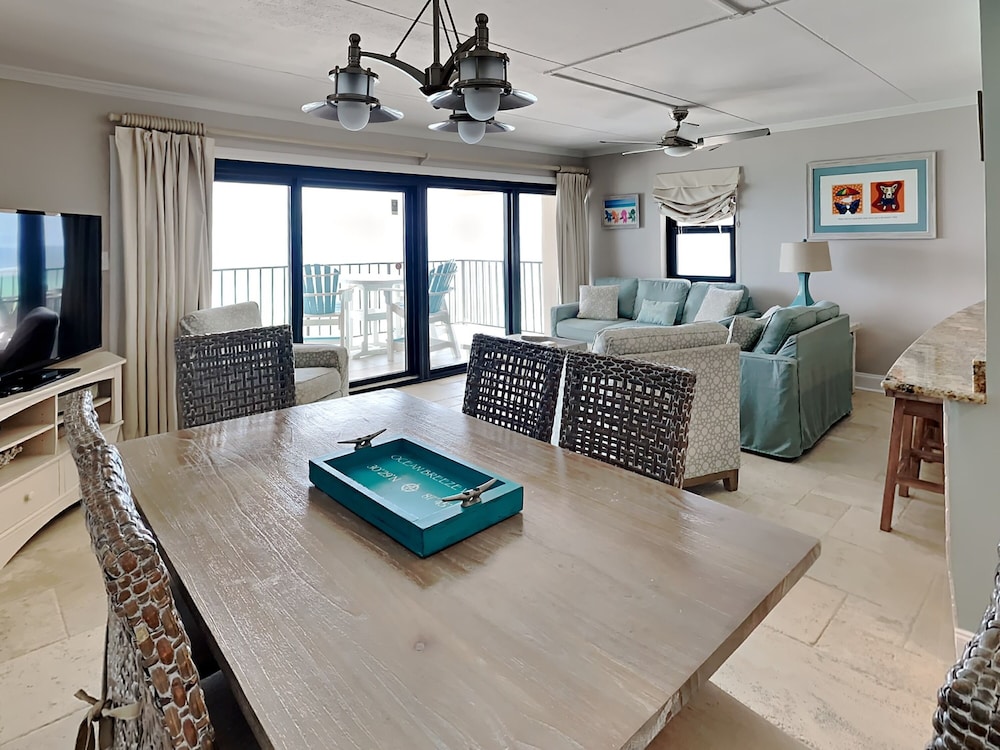 Ocean Breeze West by Southern Vacation Rentals