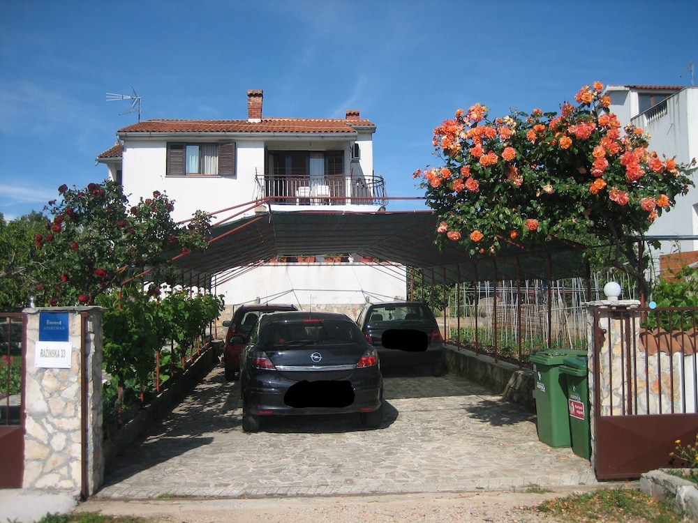 Photo 17
