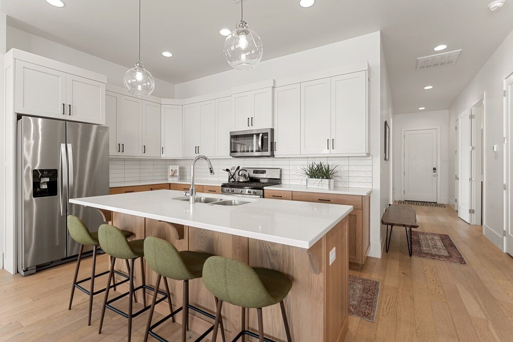 Villa #26 At Bloomington Country Club - Sunset Retreat 4 Bedroom Townhouse