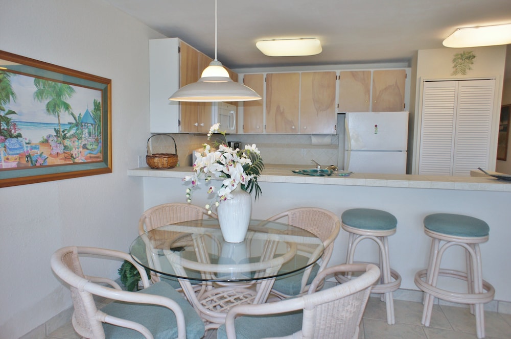 Direct Ocean Front In-unit Wifi Concierge Included - Vrkcv
