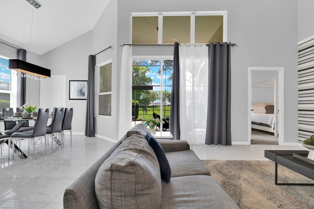 5Br Kissimmee Home W/ Pool & Game Room Fun