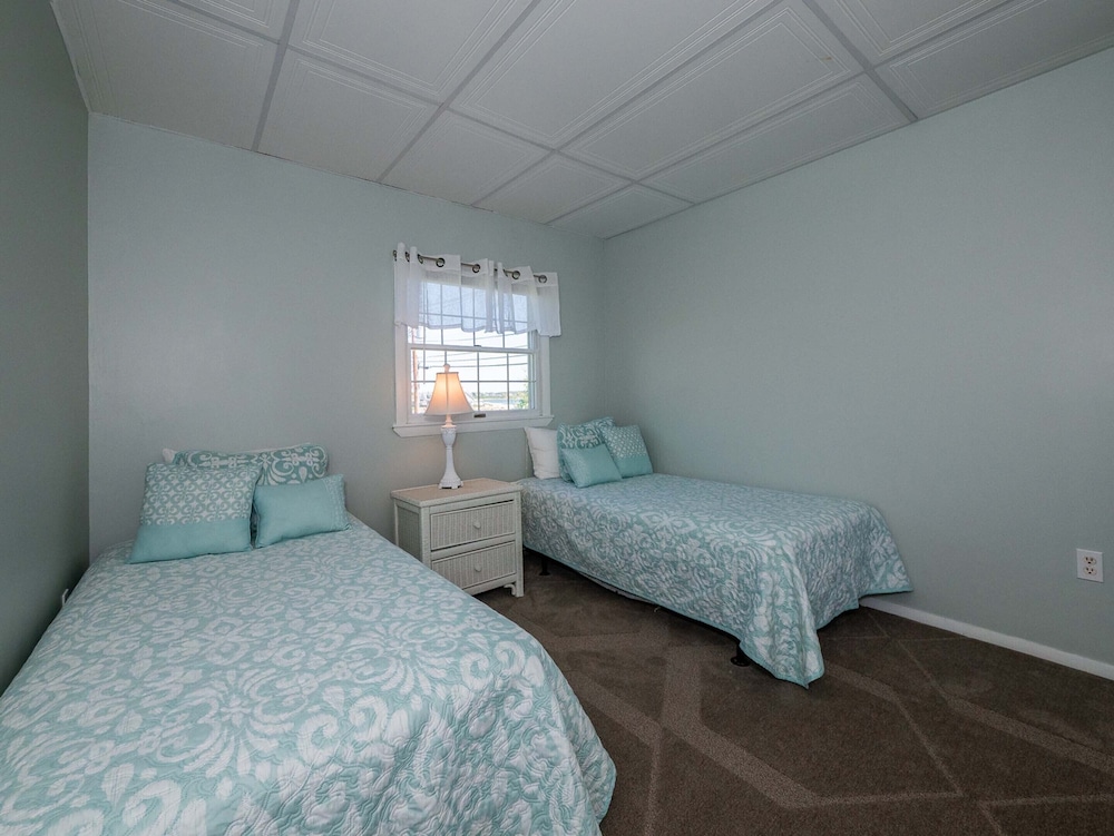Sea Latch Inn
