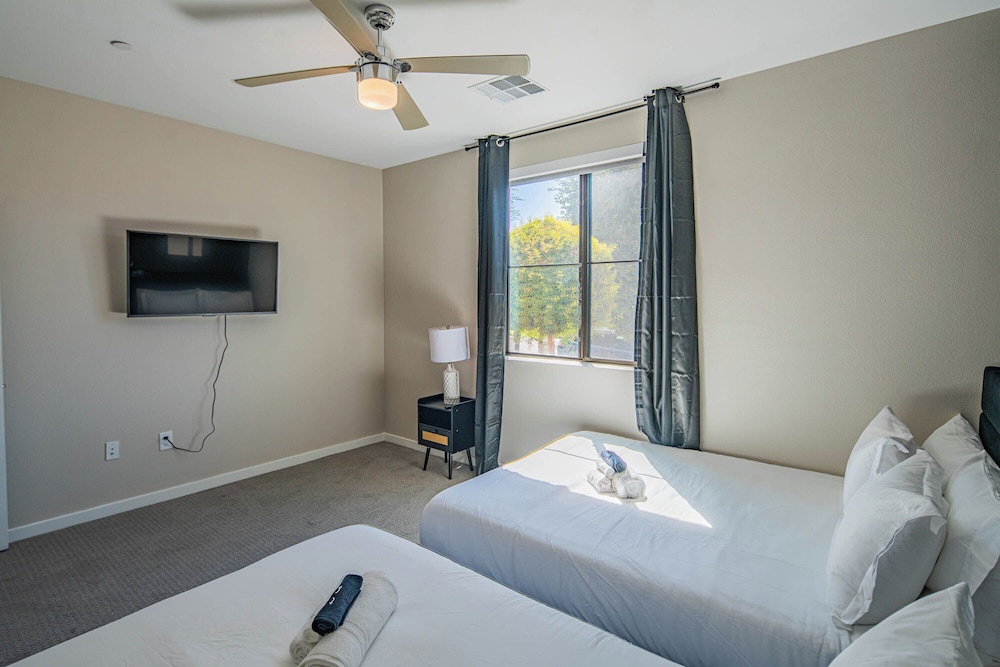 ROVE LIVING/KL - Alta North Central