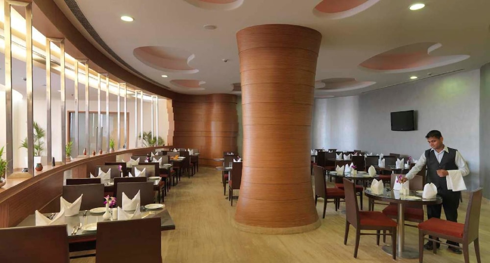 Faridabad Vacations - Hotel Sewa Grand Faridabad - Property Image 1