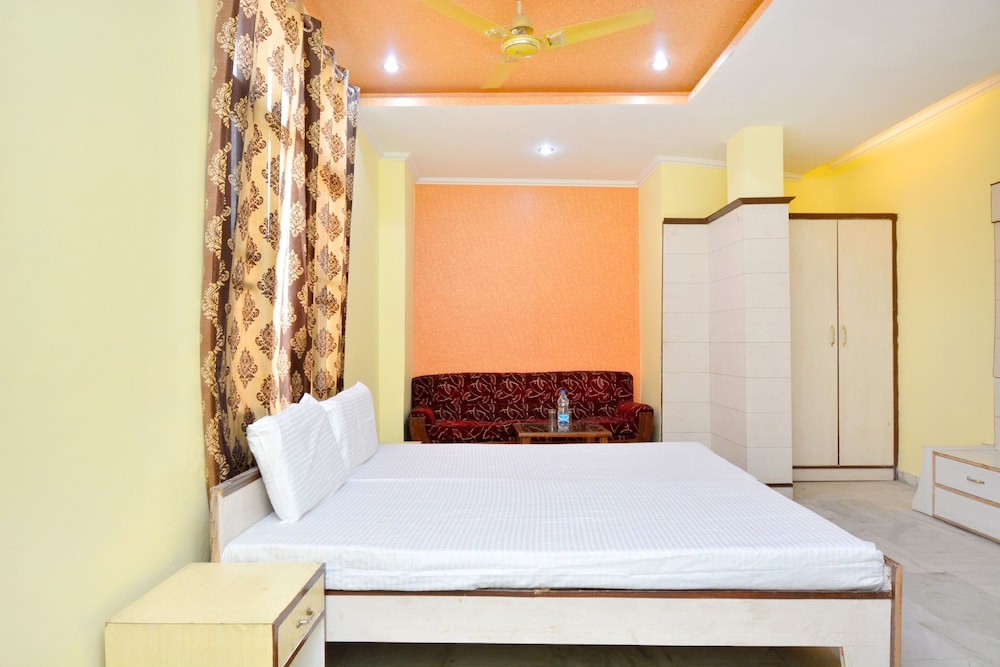 SPOT ON 41347 Hotel Royal Occassions - Property Image 8