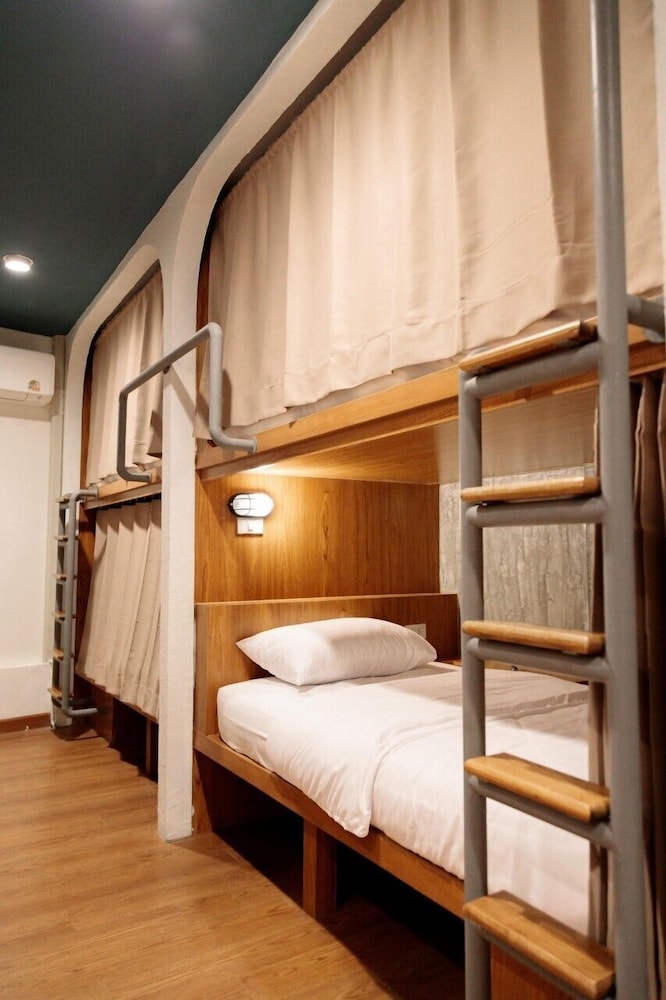 ReRe Hostel
