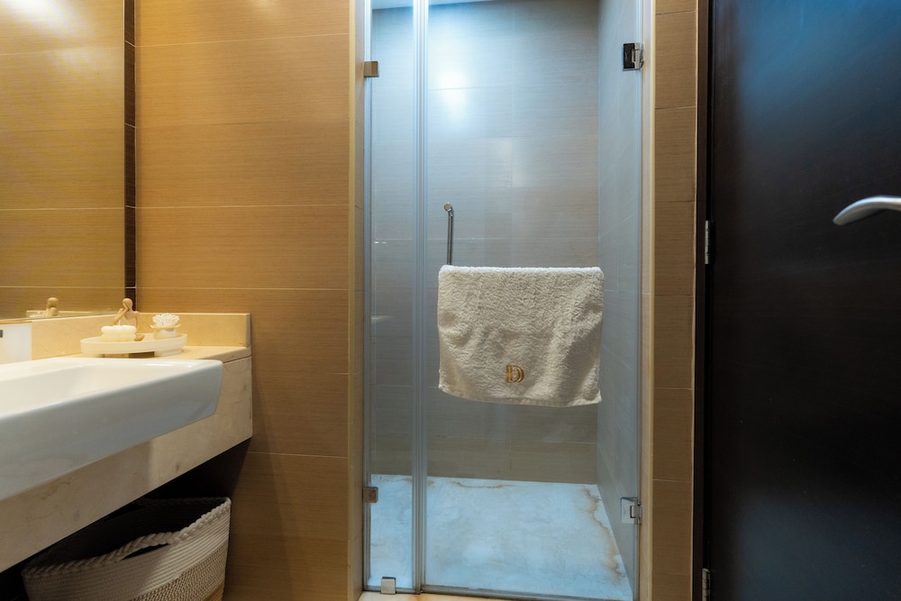 Dubaiashome - Luxury Special Stay
