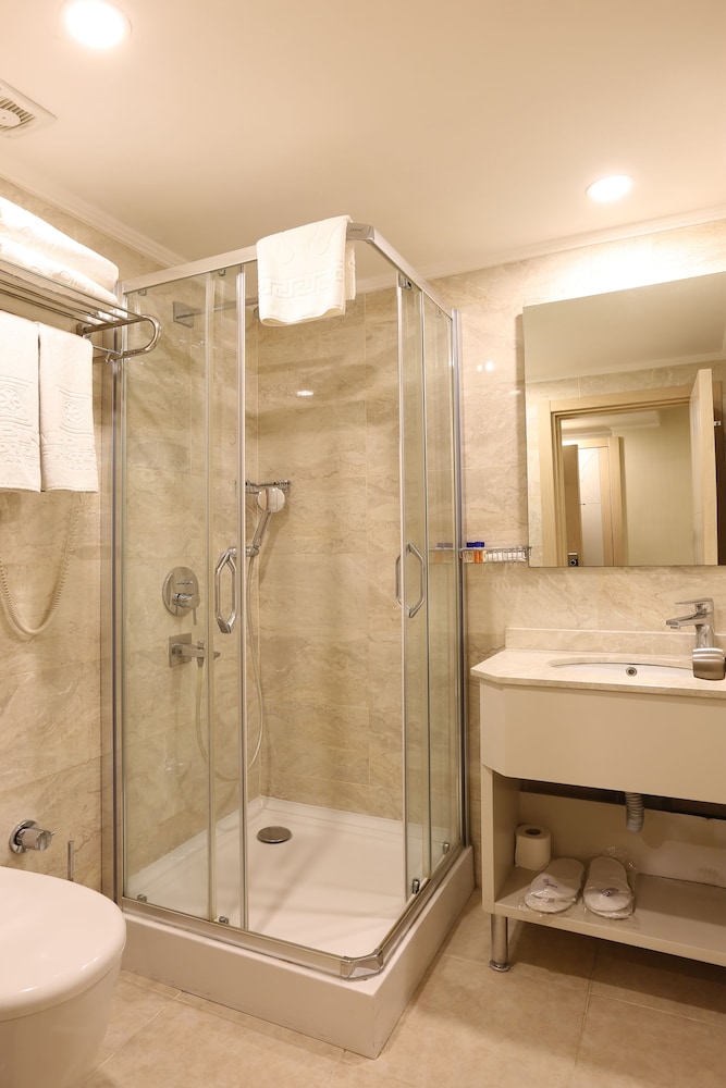 Alpinn Otel İstanbul - Özel Sınıf - Image 34