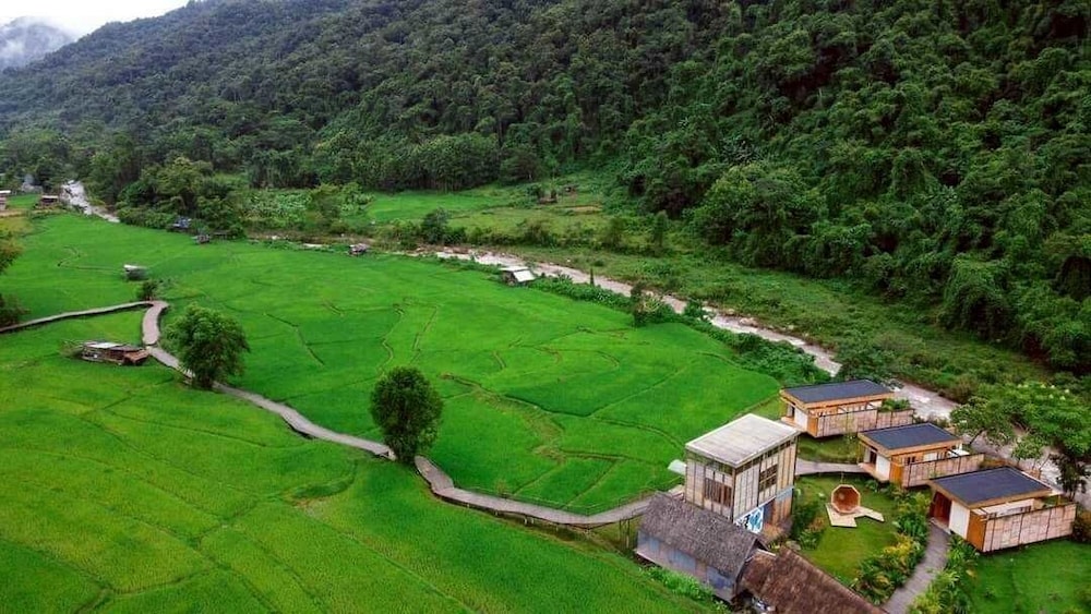 Lomhaijai Homestay