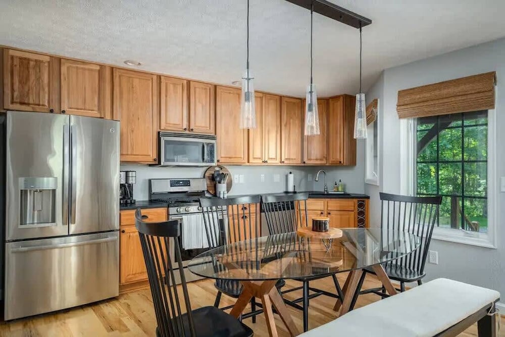 Adventure Awaits - Family Home