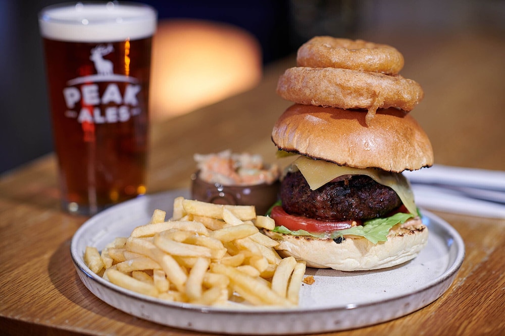 Bakewell Vacations - The Devonshire Arms at Pilsley - Property Image 4