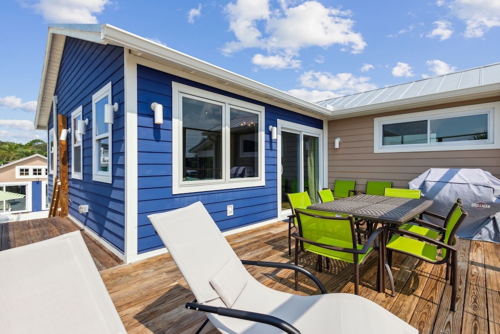 161 S Fletcher 5 Bedroom Home