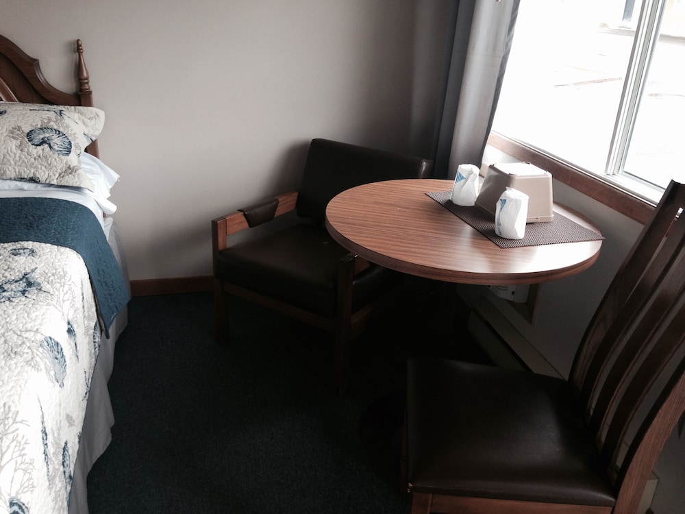Fortress Inn Louisbourg