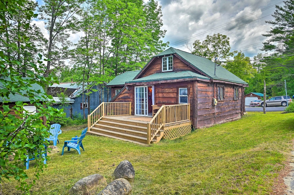 Rustic Caroga Lake Retreat: Fish, Hike & Ski! view 2