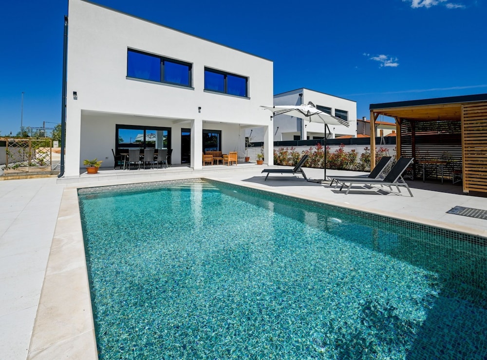 Refined and Inviting Villa in Kanfanar