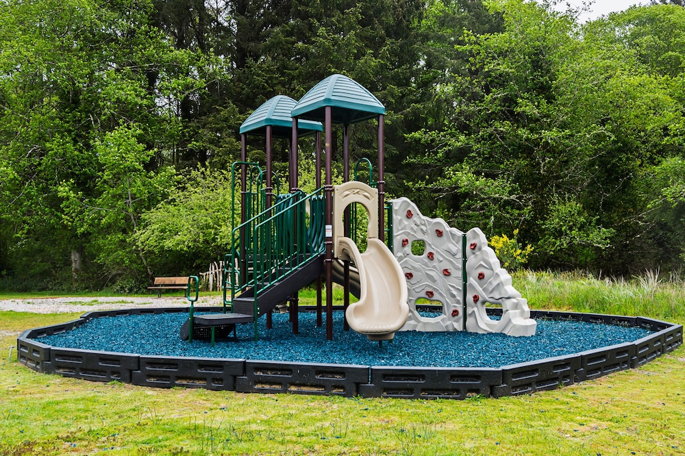 Long Beach RV & Camping Resort