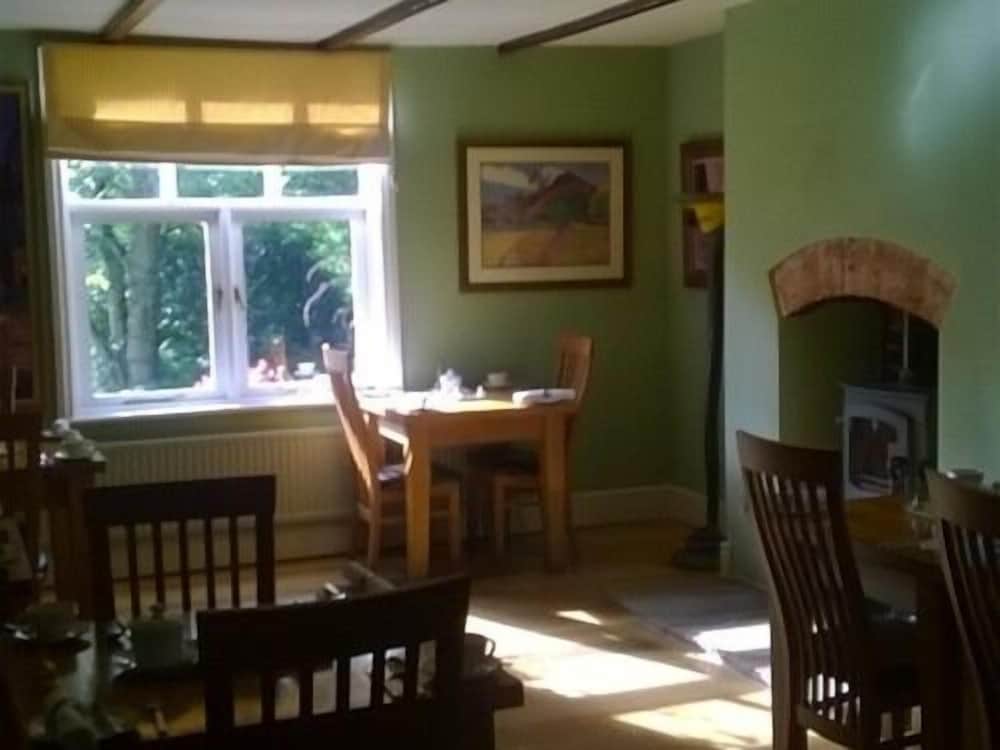 Altrincham Vacations - Ash Farm Country Guest House - Property Image 10
