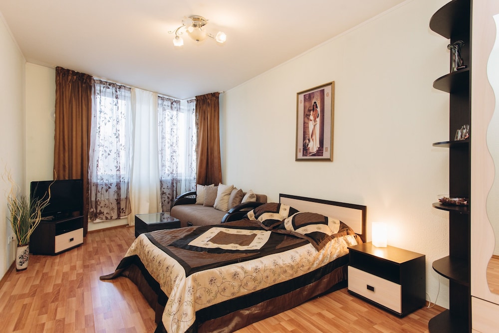 Yekaterinburg Vacations - Guest house Alesia - Property Image 8