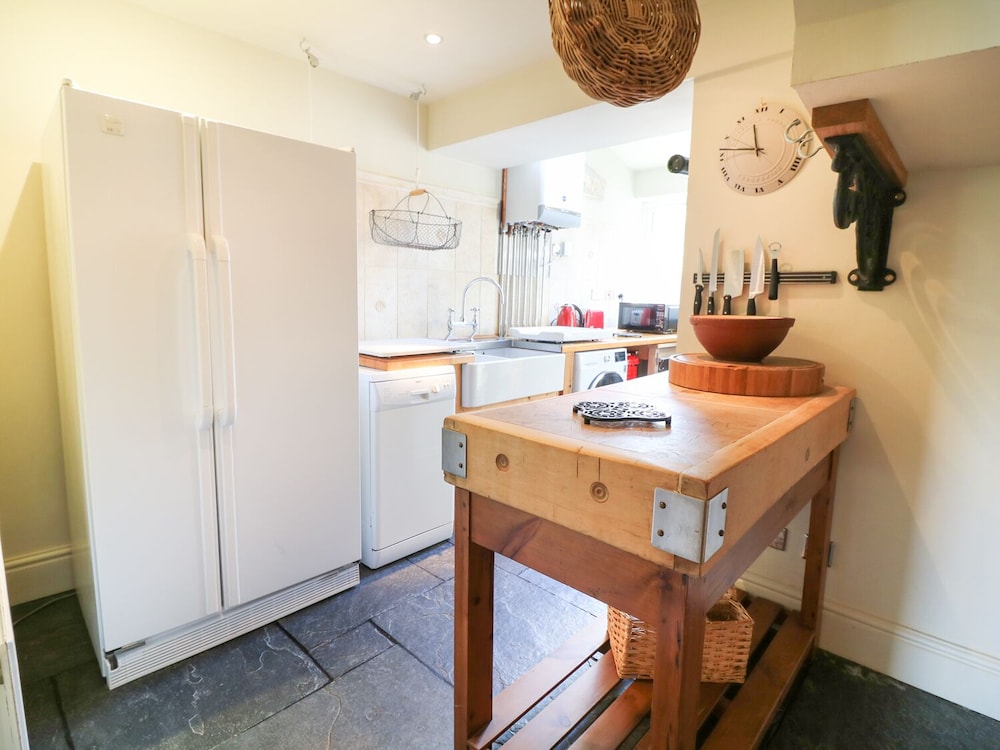 Yelverton Vacations - 11 The Village - Property Image 2