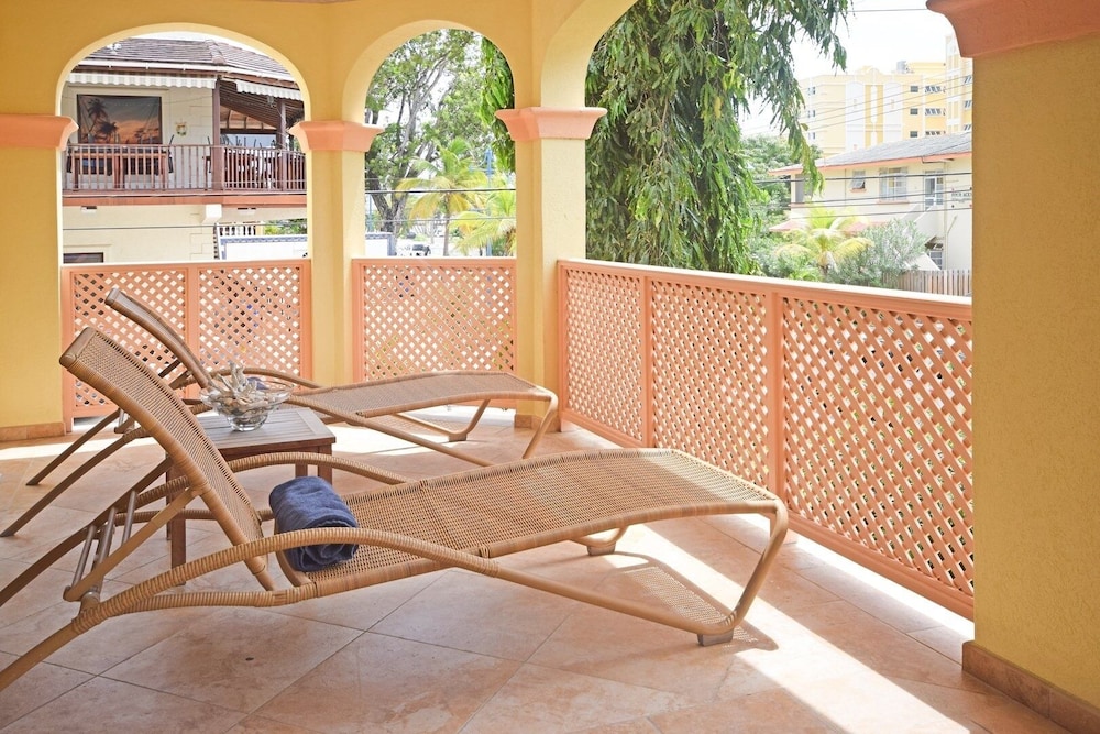 Modern 2-bed Apt Near Beach In St. Lawrence Gap 2 Bedroom Apts by Bluescape