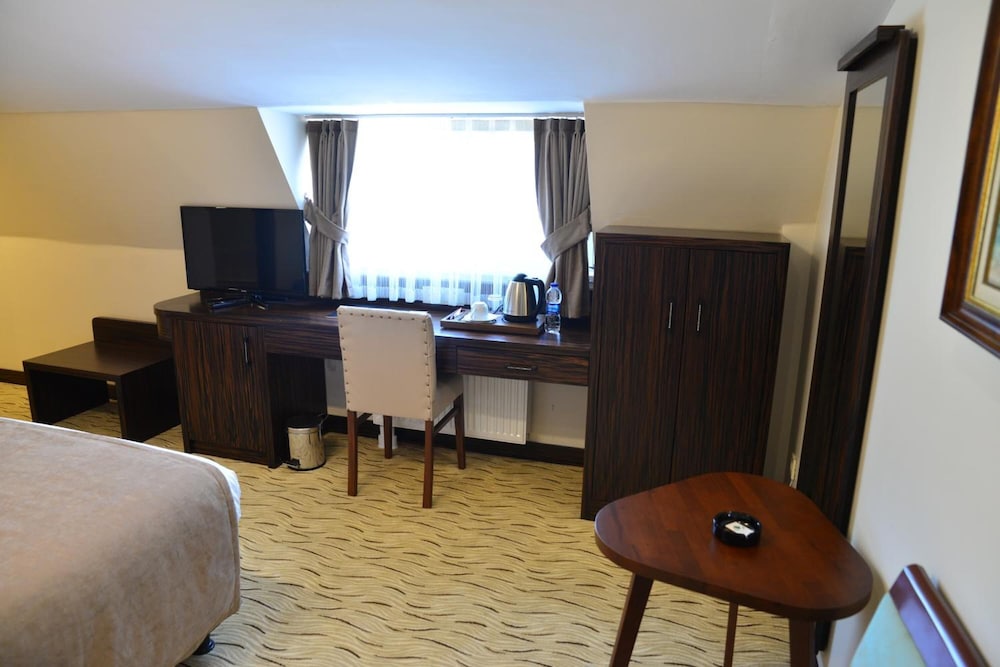 Golden Siyav Otel - Image 18