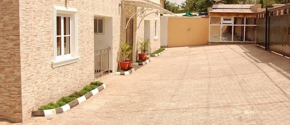 Zizi Luxury Apartment