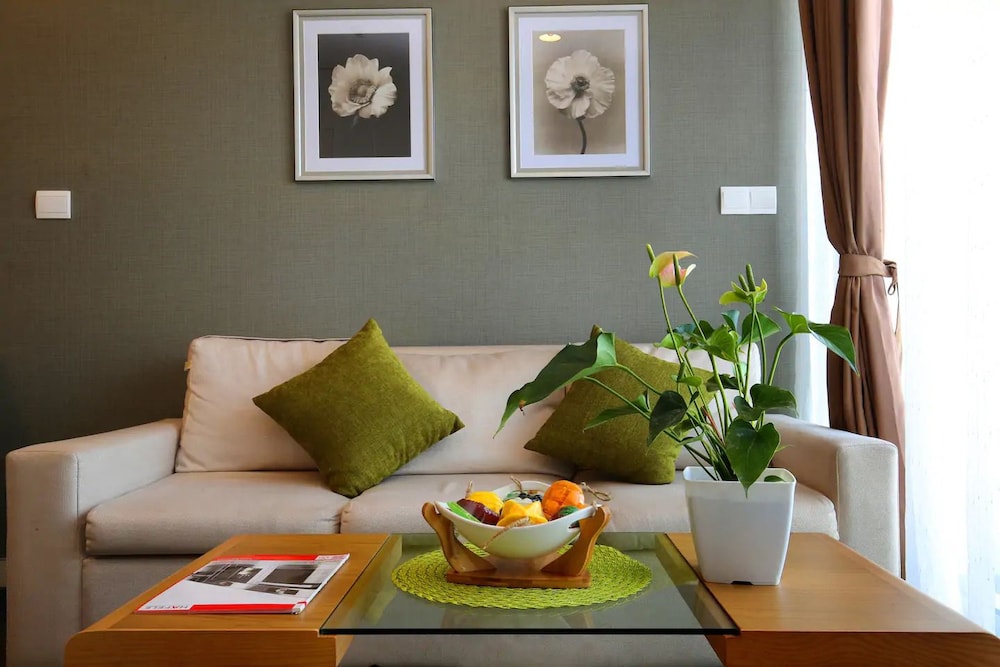 Bayhomes Lancaster Serviced Apartment