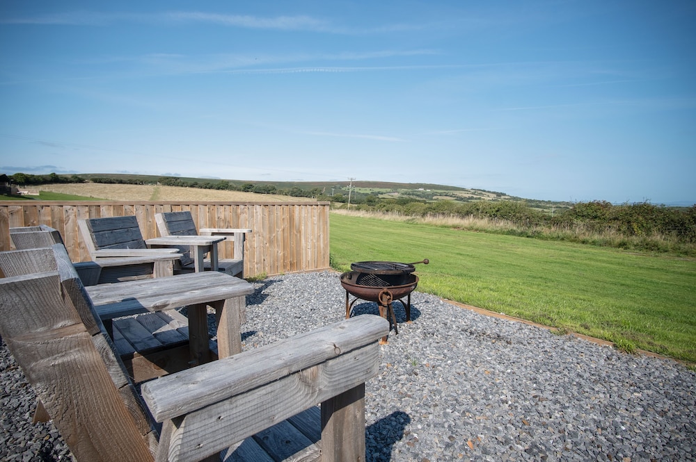 Swansea Vacations - Whiteford Glamping Tent - Llangennith - Property Image 14