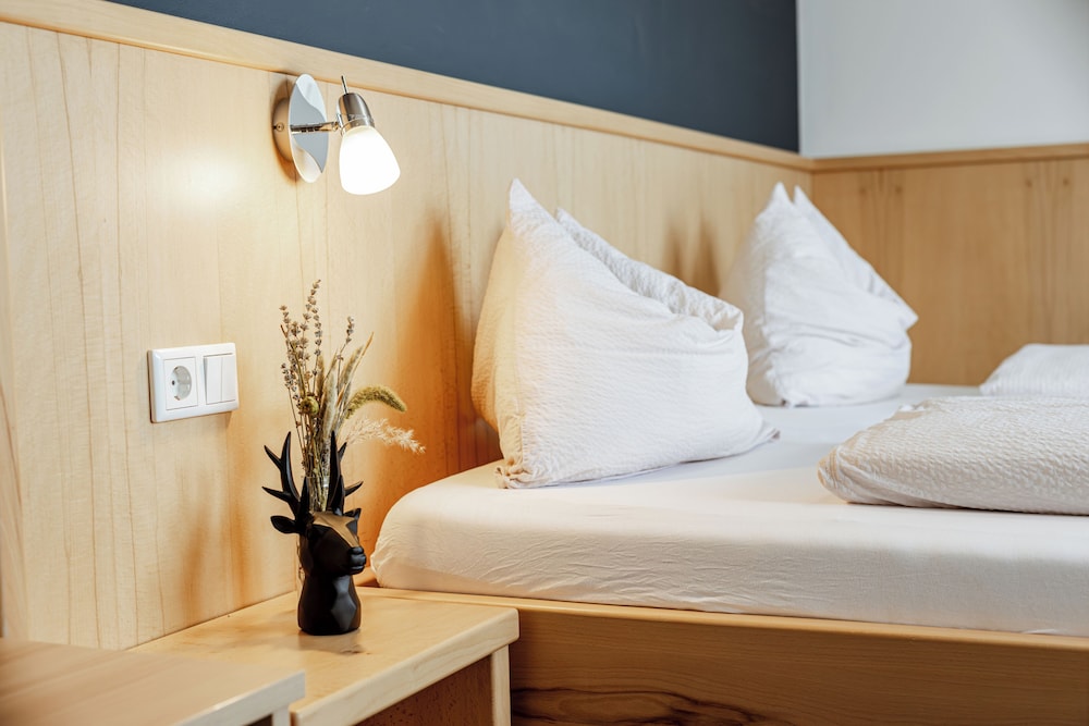 ESCHENHOF BED & BREAKFAST & MORE